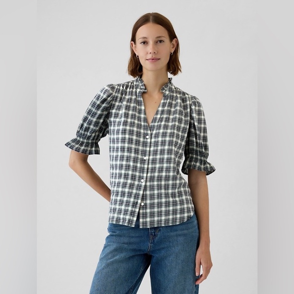 Gap plaid ruffled puff-sleeve shirt. NWOT. Blue/green plaid. Medium.